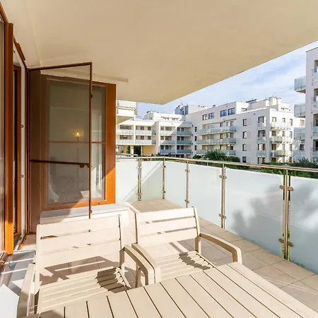 Aqua Marina Plaza-basen, Podziemny Garaz Gratis شقة *