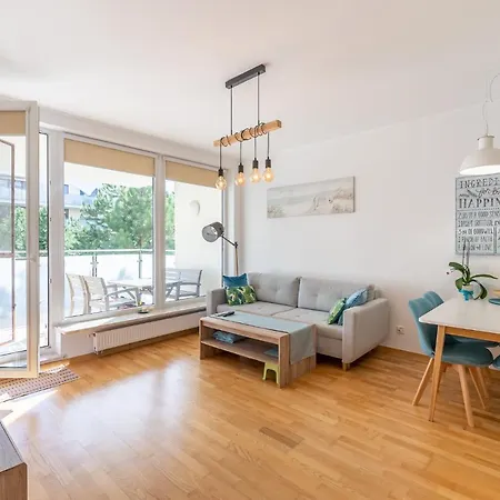 Aqua Marina Plaza-basen, Podziemny Garaz Gratis * Miedzyzdroje