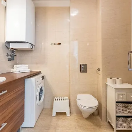 Aqua Marina Plaza-basen, Podziemny Garaz Gratis Appartement *