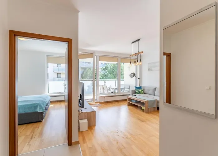 Aqua Marina Plaza-basen *