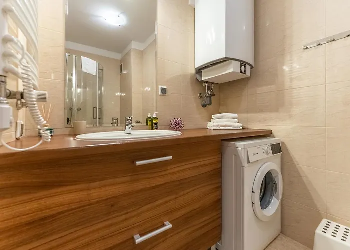 Aqua Marina Plaza-basen *